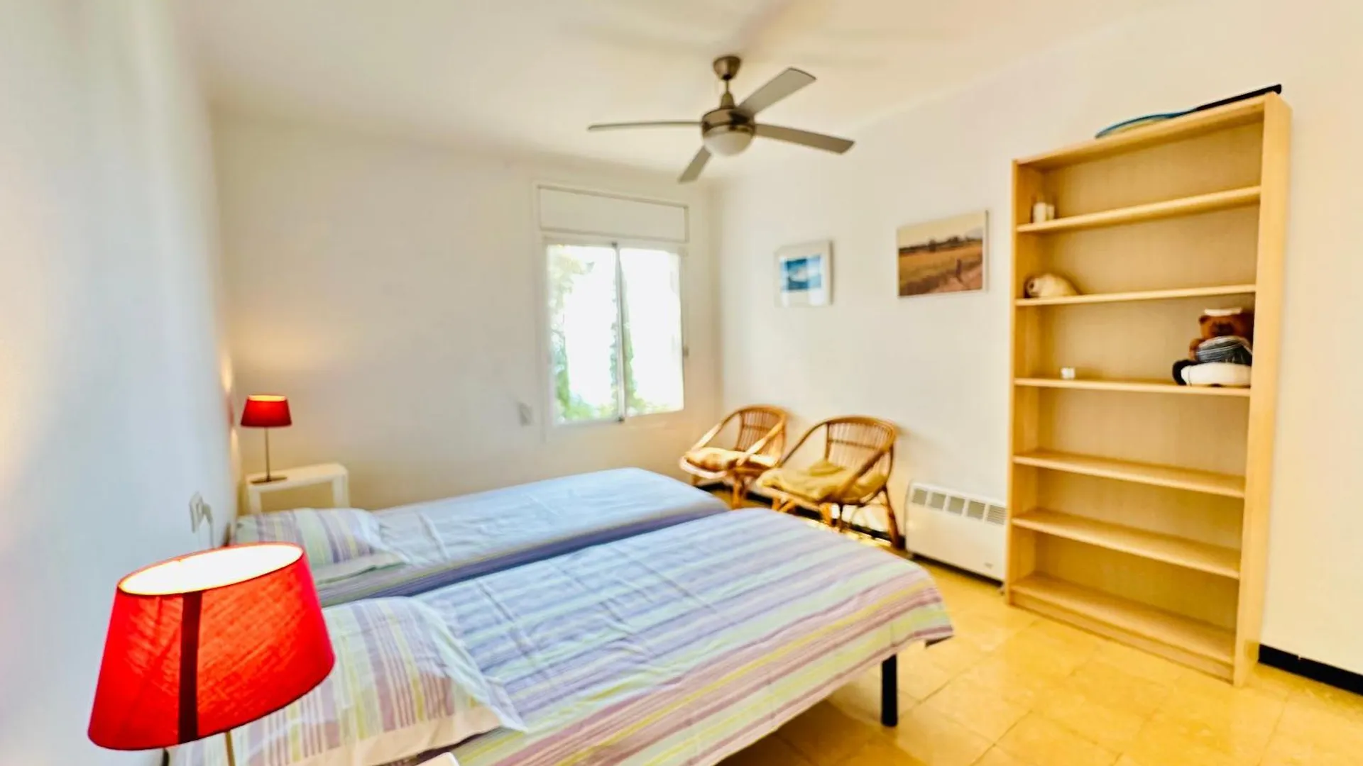 Vela - Apartamento Con Acceso Directo A La Playa Roses Spain
